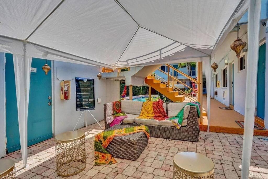 Hollywood Beach Family Pool Home Exterior photo